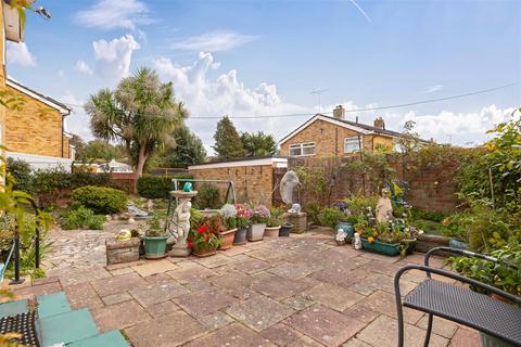4 bedroom detached house for sale, Whylands Crescent, Worthing