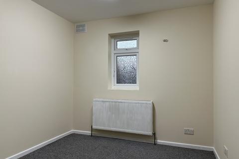 1 bedroom apartment to rent, Berkeley Waye, Hounslow TW5