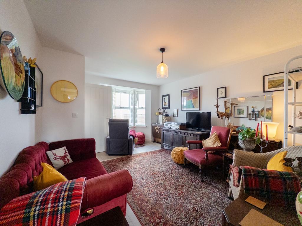 20250922120236 - 2025-09-22 12-02-36 - 5 Marine Pa