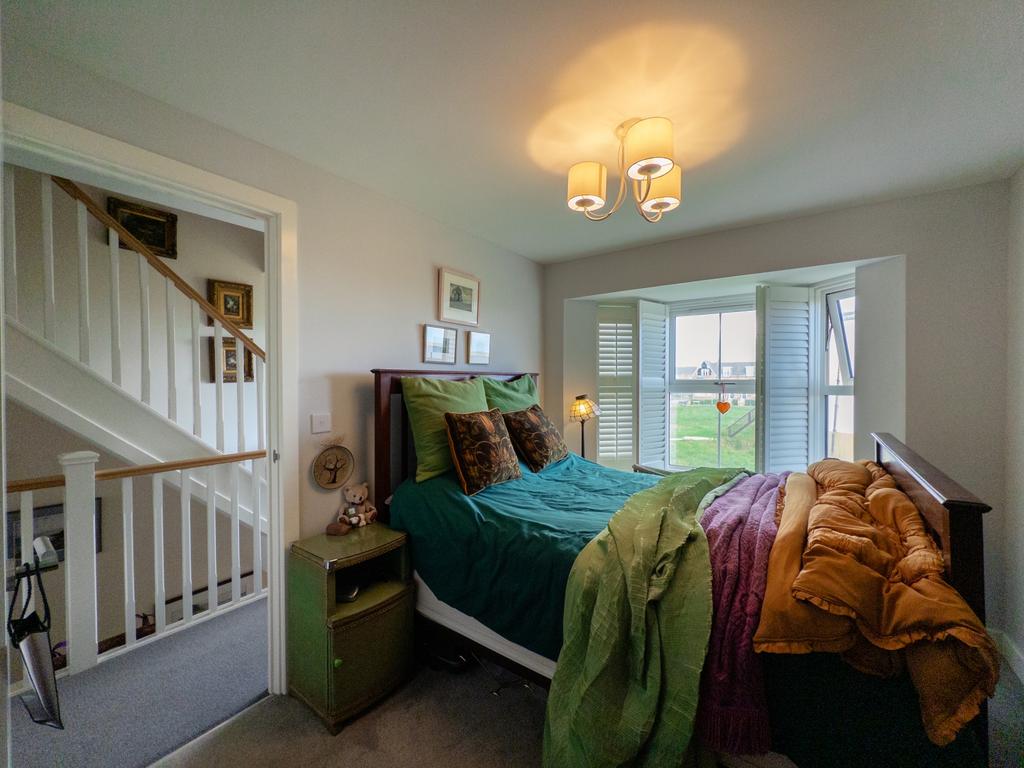 20250922125318 - 2025-09-22 12-53-18 - 5 Marine Pa