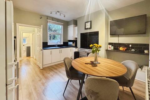 undefined, Leeds Road, West Yorkshire WF1