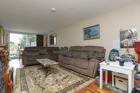undefined, Barnes Avenue, Margate, CT9