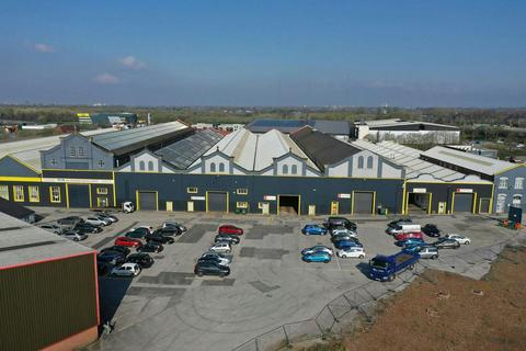 Warehouse to rent, Kayley Ashton-Under-Lyne OL7