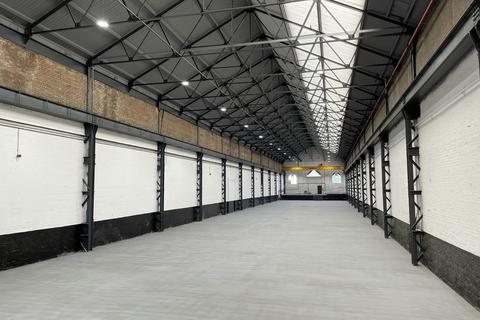 Warehouse to rent, Kayley Ashton-Under-Lyne OL7