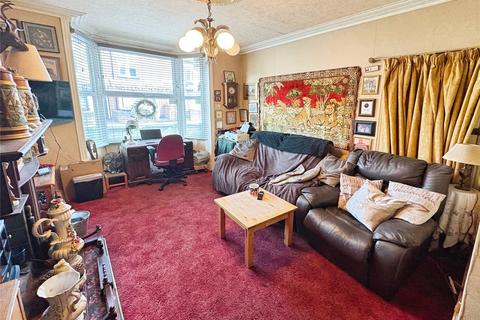 3 bedroom end of terrace house for sale, Park Road, Warwickshire CV12