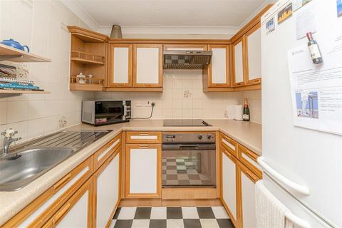 undefined, 96-98, Village Road, Enfield