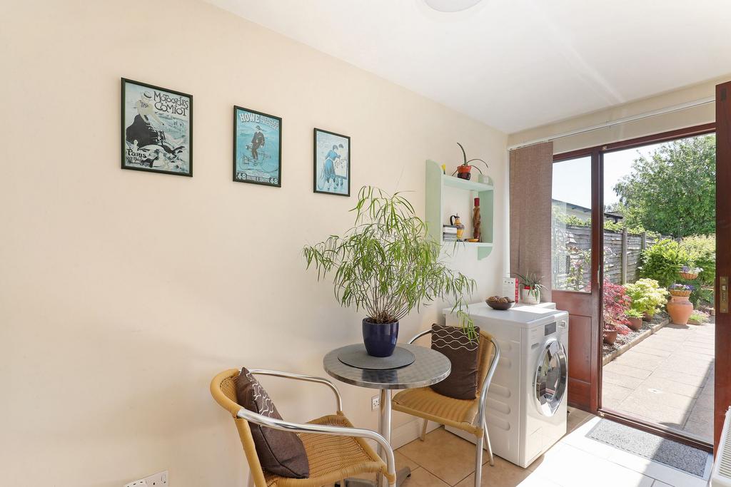 Utility/ Garden Room