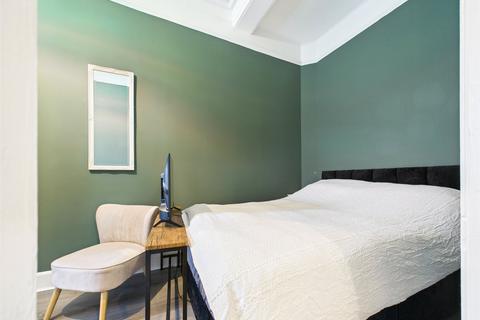 1 bedroom apartment for sale, Roseburn Street, Edinburgh, Midlothian, EH12