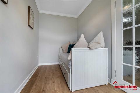 123 Crofthill Road, Glasgow, G44 5QQ
