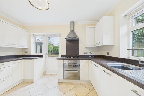 3 bedroom semi-detached house for sale, Church Lane, Backford, CH2