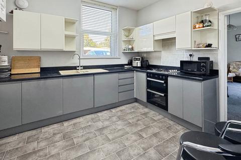 undefined, Metropole Court, Minehead TA24