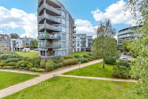 2 bedroom ground floor flat for sale, Cornhill Place, Maidstone ME15
