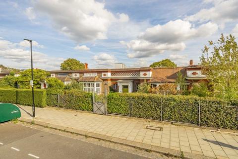 undefined, Hillside Road, London SW2