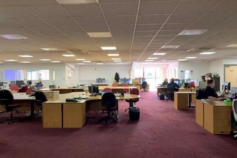 Warehouse to rent, Boongate Peterborough PE1 5XB