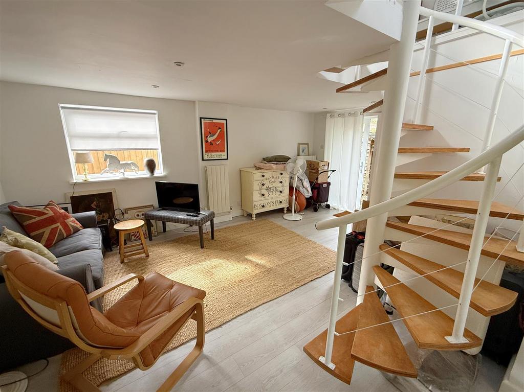 Studio/Annexe Living Space