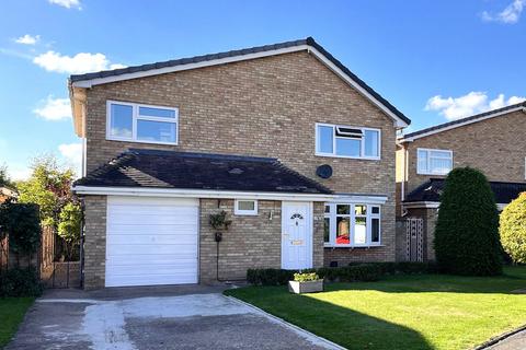 Saltney Close, Off London Road, Shrewsbury, Shropshire, SY2