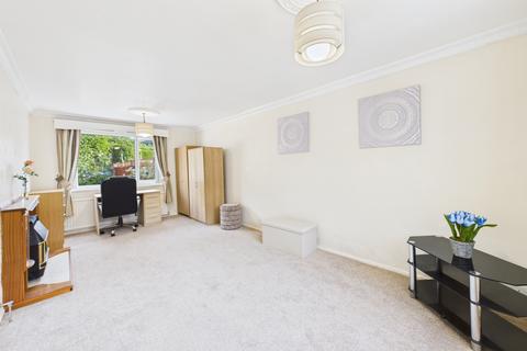 4 Ironside Close, Sheffield, S14 1FB