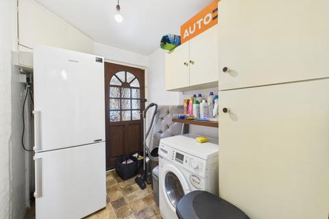 4 Ironside Close, Sheffield, S14 1FB