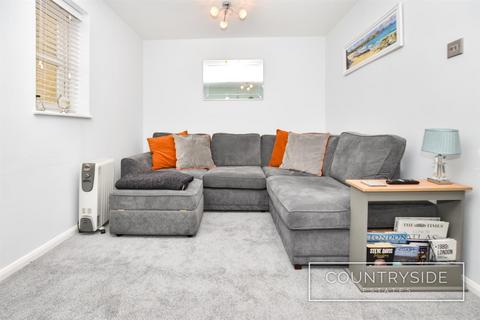 2 bedroom flat for sale, London Road, Benfleet