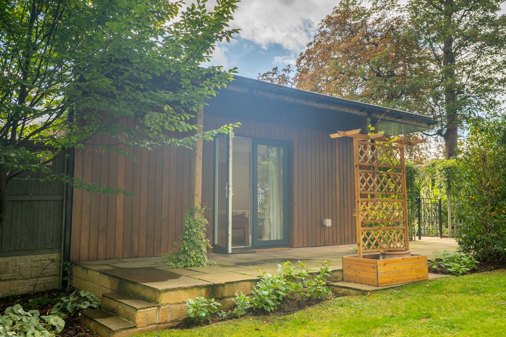 Garden house