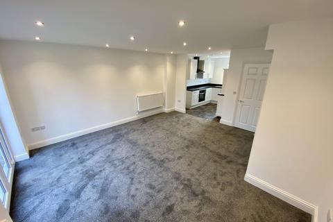 undefined, Pickersleigh Avenue, Malvern, Worcestershire, WR14 2LJ