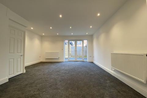 undefined, Pickersleigh Avenue, Malvern, Worcestershire, WR14 2LJ