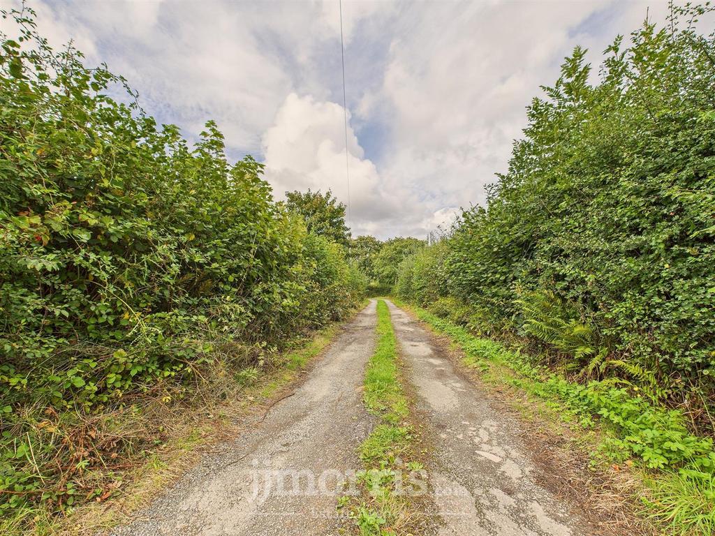 CAM02878 G0-PR0074-STILL046.jpg