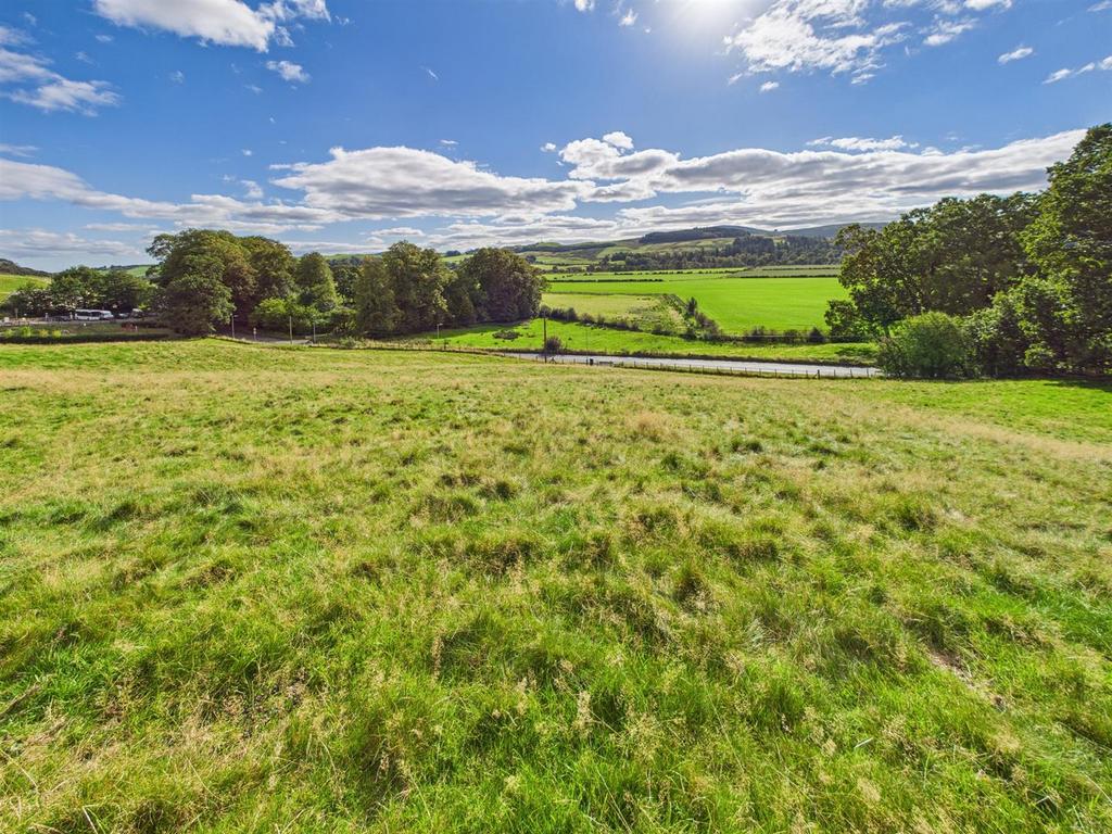 CAM01258 G0-PR0106-STILL002.jpg