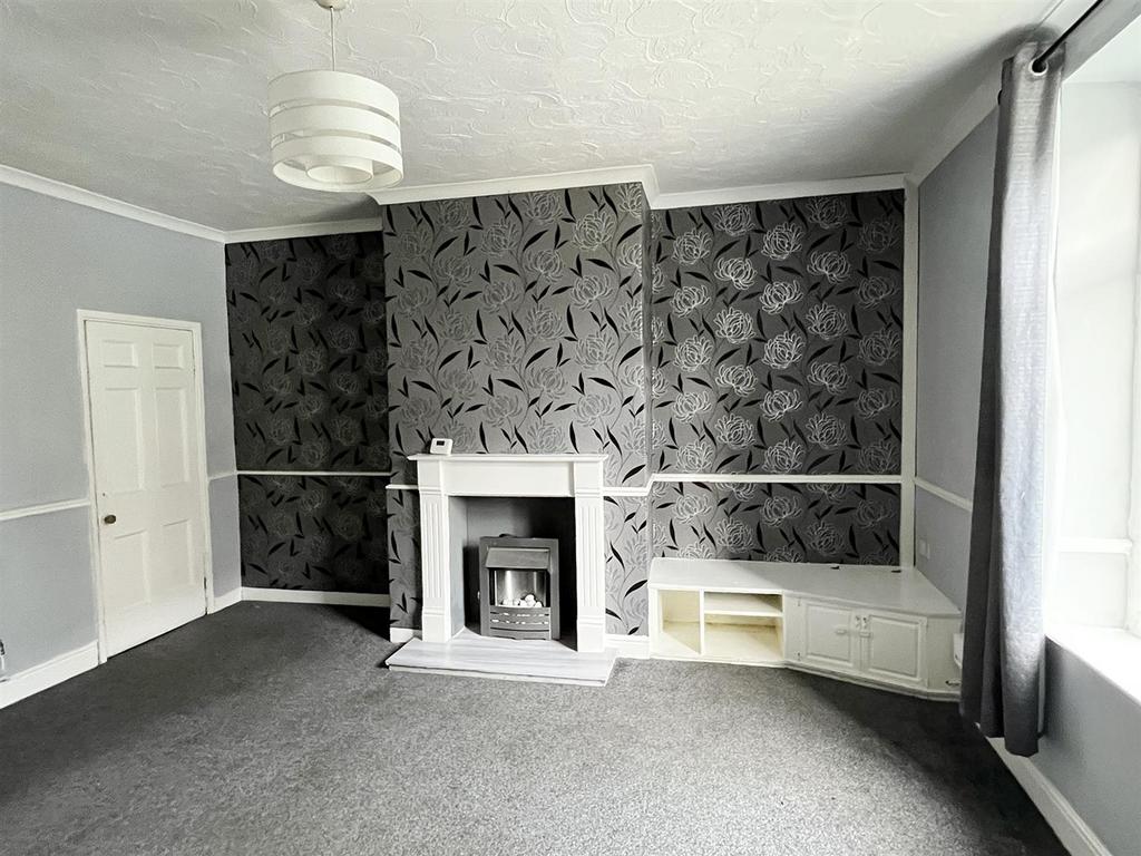 Living room2.jpg