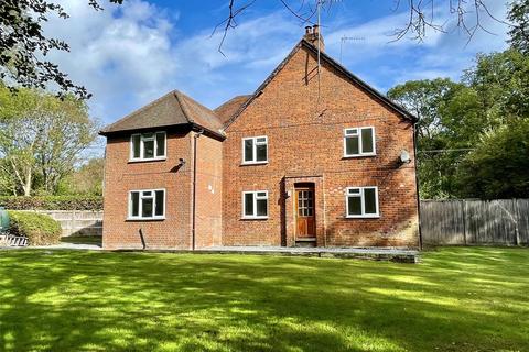 undefined, Lee Lane,  Marlow Rd, Pinkneys Green, Maidenhead, Berkshire, SL6