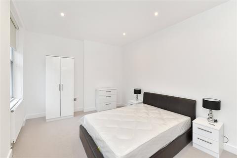 1 bedroom flat to rent, Fulham Road, London