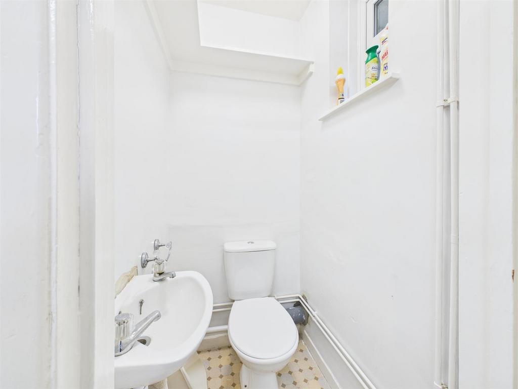 CAM04116 G0-PR0257-STILL002.jpg