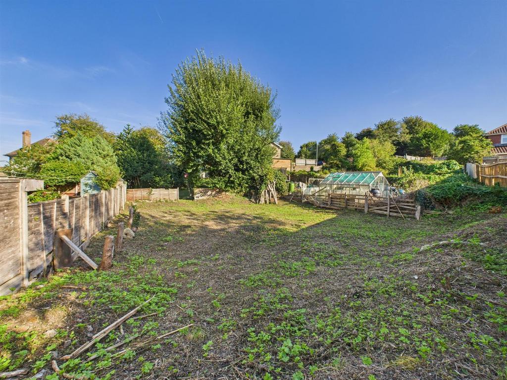 CAM04116 G0-PR0257-STILL017.jpg