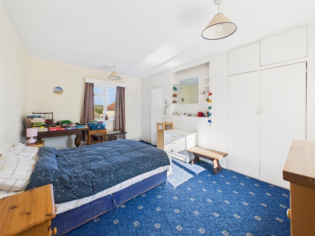 CAM04116 G0-PR0257-STILL006.jpg