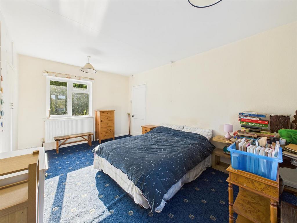 CAM04116 G0-PR0257-STILL007.jpg