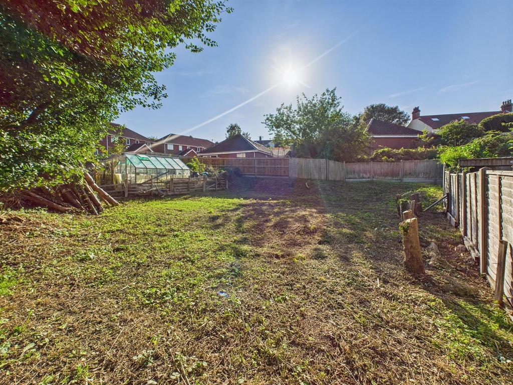 CAM04116 G0-PR0257-STILL016.jpg