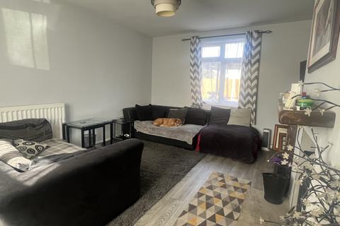 3 bedroom semi-detached house for sale, New Road, Peterborough PE6