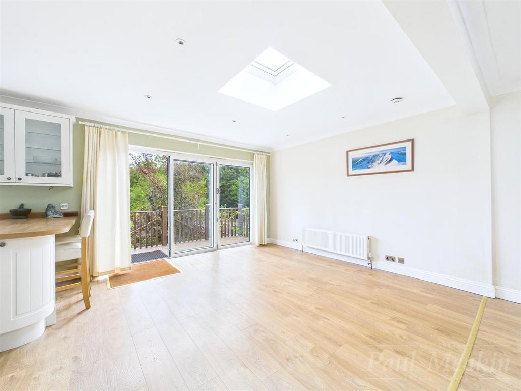 Open Plan Living/ Dining Area