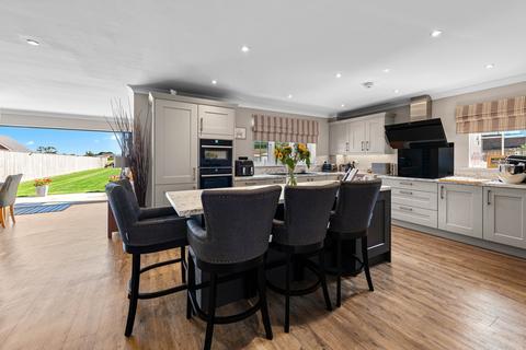 4 bedroom detached house for sale, Church Road, Freiston, Boston, PE22