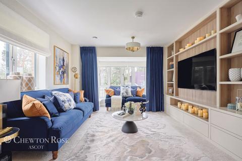 4 bedroom detached house for sale, Kings Ride, Ascot