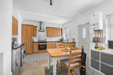 4 bedroom end of terrace house for sale, Albert Road, Manchester M19