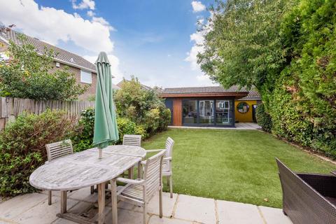 3 bedroom detached house for sale, Springfield Park, Maidenhead SL6