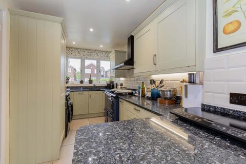 3 bedroom detached house for sale, Springfield Park, Maidenhead SL6