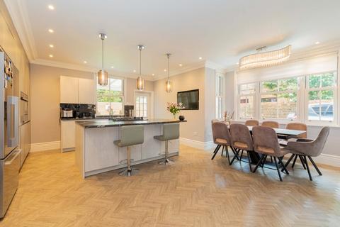 undefined, Sussex Place, Slough SL1