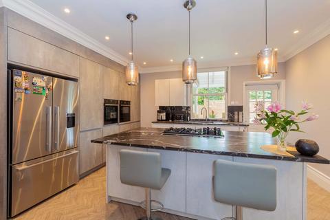 5 bedroom semi-detached house for sale, Sussex Place, Slough SL1