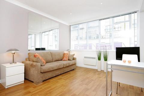 undefined, Wilton Road, Pimlico, London, SW1V