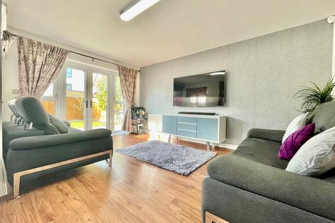 10 Eclipse Avenue, Oakgrove, Milton Keynes, MK10 9TJ