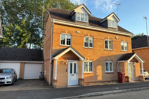 undefined, Ruskin, Caversham RG4