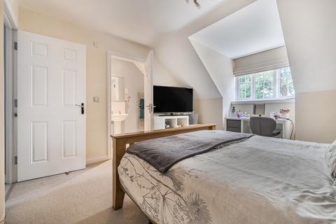 undefined, Ruskin, Caversham RG4