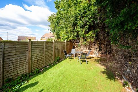 2 bedroom maisonette for sale, Cobbett Road, Guildford, GU2